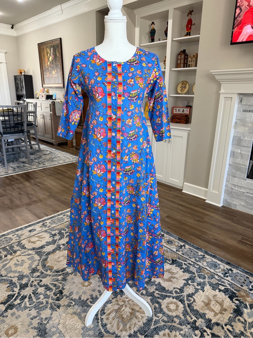 Ro’s Garden Blue Floral Button-Front Maxi Dress
